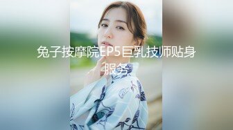 cb典藏系列，bbc黑白配，极品模特女神找了个巨大驴屌黑人炮友，天天被操还被肛，心疼！22年02-03至08-25【65v】 (9)